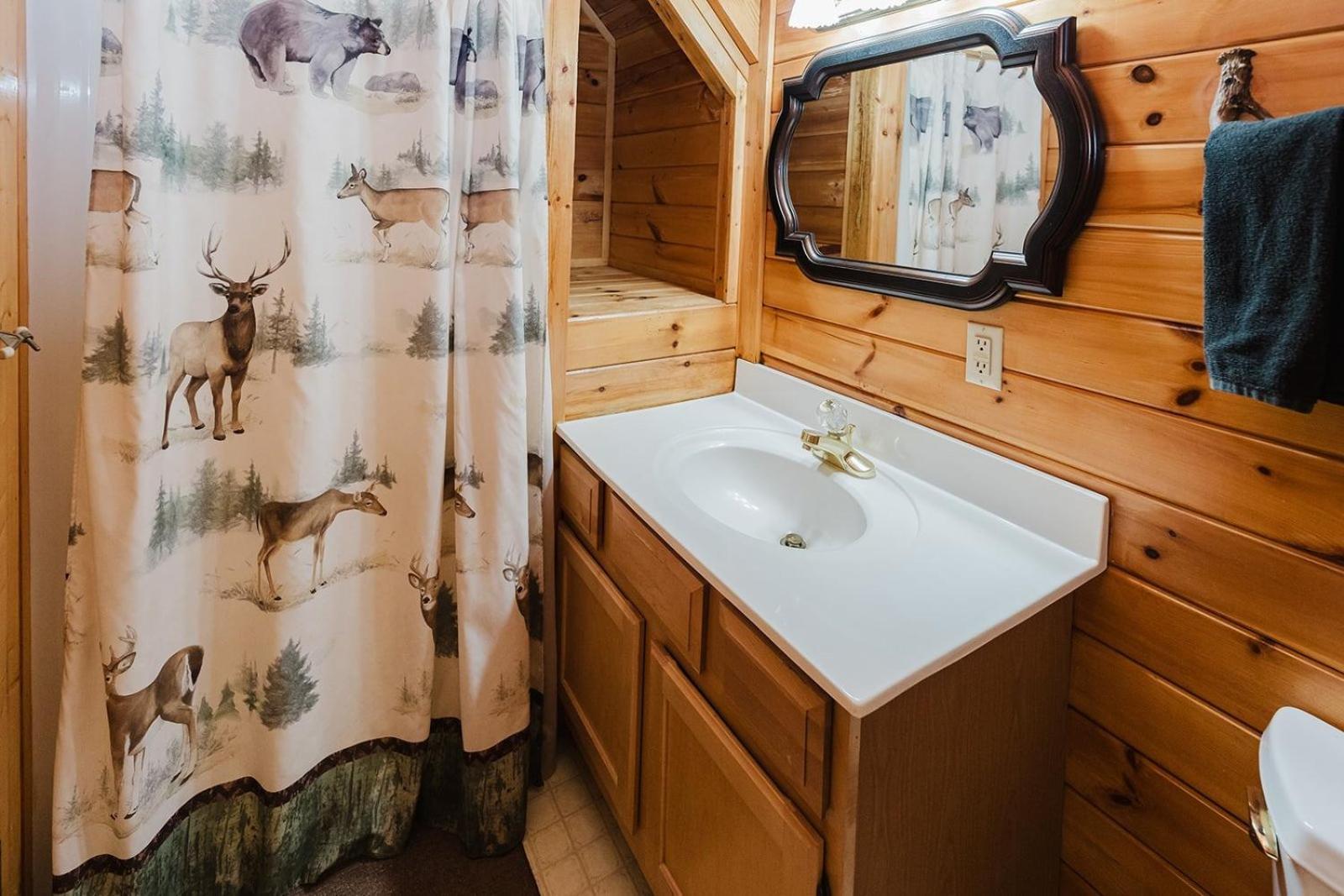 A Dream Come True Cabin Сивиървил Екстериор снимка