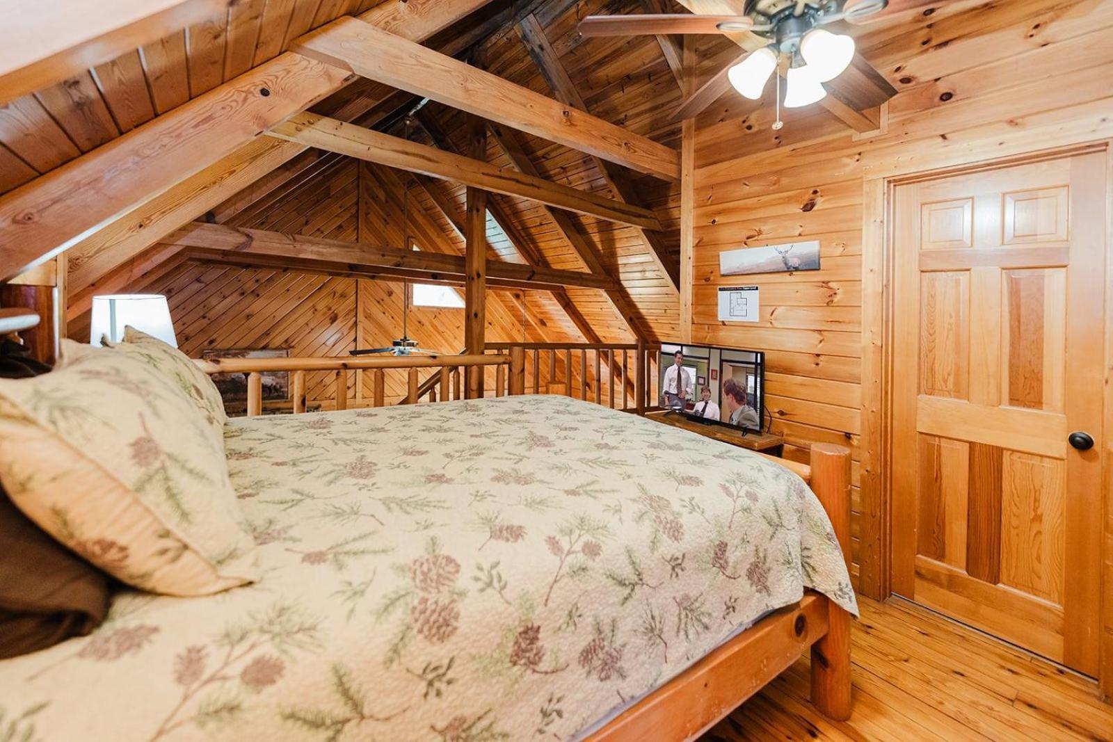 A Dream Come True Cabin Сивиървил Екстериор снимка