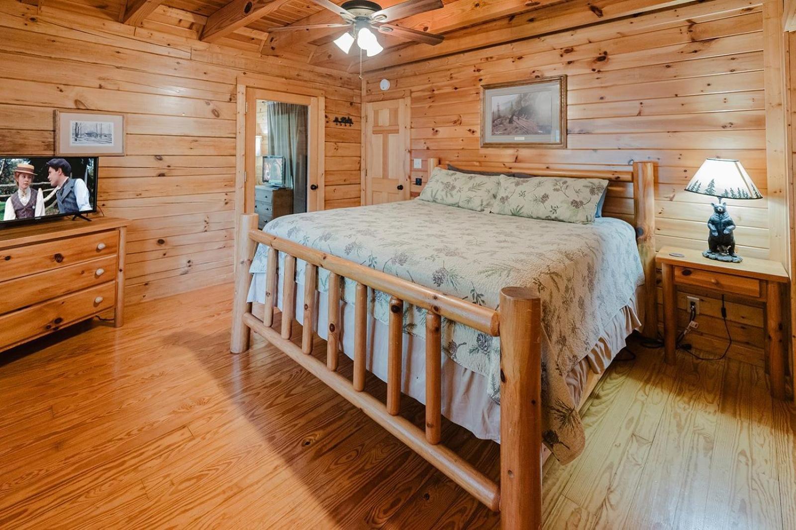 A Dream Come True Cabin Сивиървил Екстериор снимка